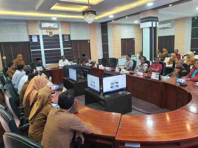 
					RDP Berakhir Buntu, Pedagang Pasar Puan Maimun Tolak Relokasi