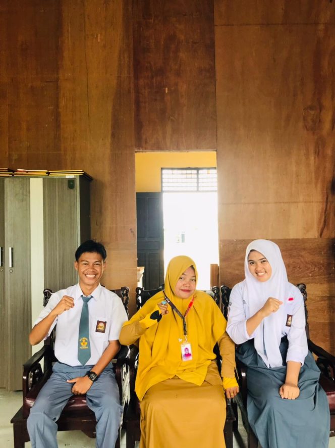 
					Dua Pelajar SMAN 1 Pelangiran Siap Ikuti Ajang Duta Remaja Indragiri Hilir 2026