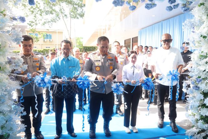 
					Wako-Wawako Batam bersama Kapolda Kepri Meresmikan Rusun Rumah Hoegeng, Jadi Bukti Sinergi Pemko Batam dan Polri