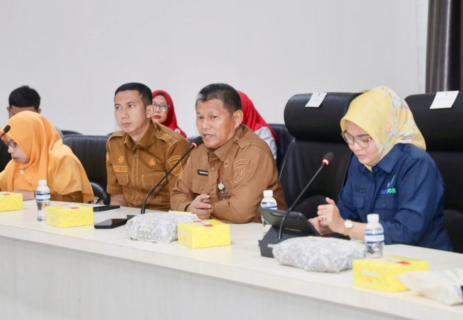 
					Sekda Batam, Firmansyah, membuka GERMAS SAPA Tahun 2026 di Kantor Wali Kota Batam, Senin (6/4/2026). 