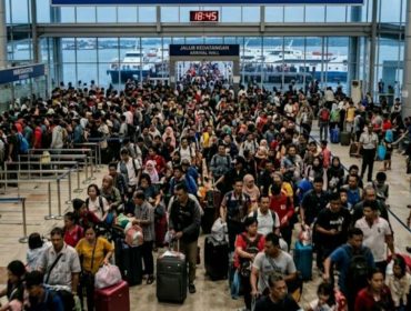 Ilustrasi warga pendatang memasuki Kota Batam dari pelabuhan. (Foto: Ist)