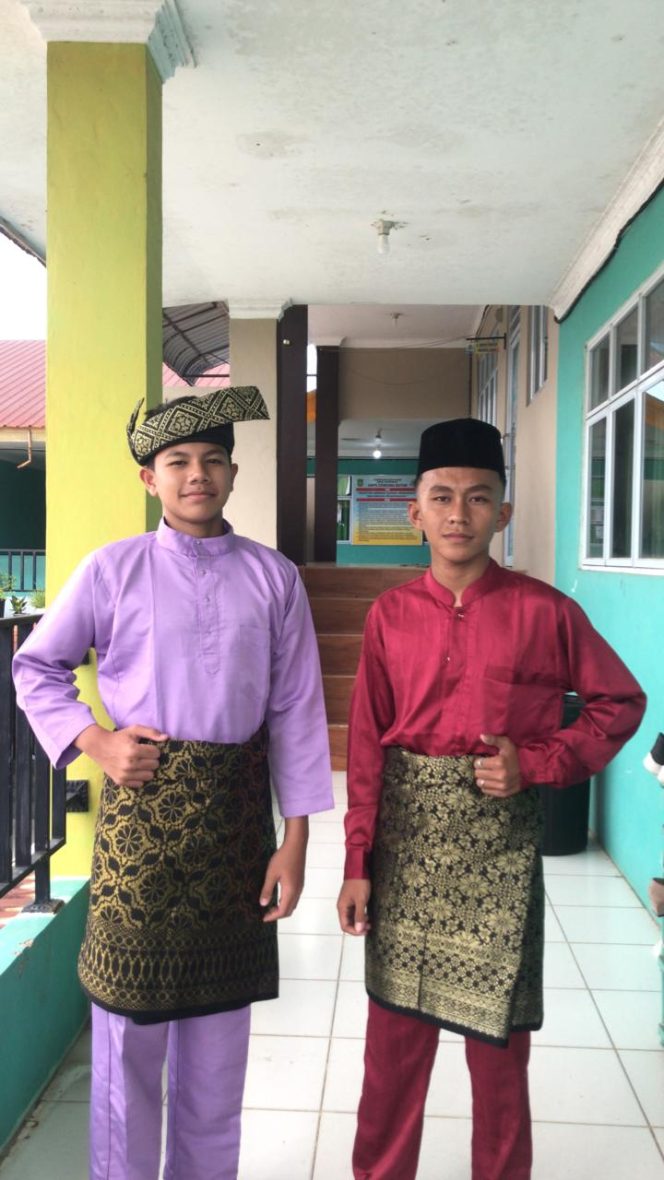 
					Daryl Gibran & M Faisal Sijabat Peserta Tahun 2026 Lomba PORSENI Langgam Melayu dan Gurindam 12