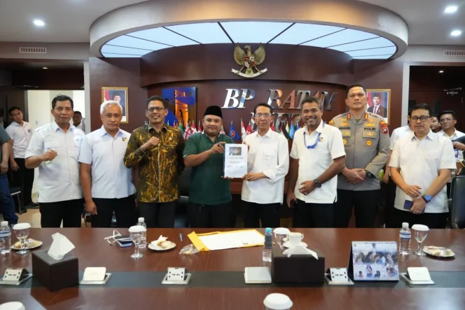 
					Amsakar Achmad Sebut Driver Online Penentu Citra Batam di Mata Wisatawan