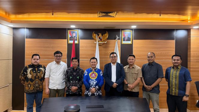 
					Ketua Karang Taruna Kota Batam Kunjungi Pengurus Nasional Karang Taruna di Sekretariat PNKT