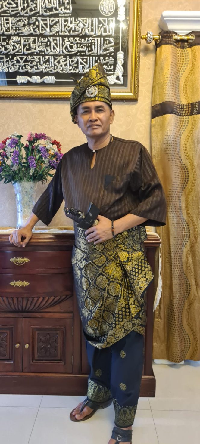 
					Bursa Kerja Batam Tumpah Ruah, Panglima Sulung Lukman Hakim, Dato’ Januarja Timbalan 1, dan Jajaran LMB Kepri Kota Batam: Anak Tempatan Harus Jadi Pemimpin di Tanah Sendiri, Surat Edaran Walikota Batam No. 13/2026 Wajib Dijaga