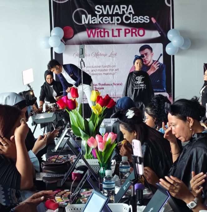 
					Solidaritas Pembawa Acara (SWARA) Kota Batam melaksanakan Kegiatan Makeup Class