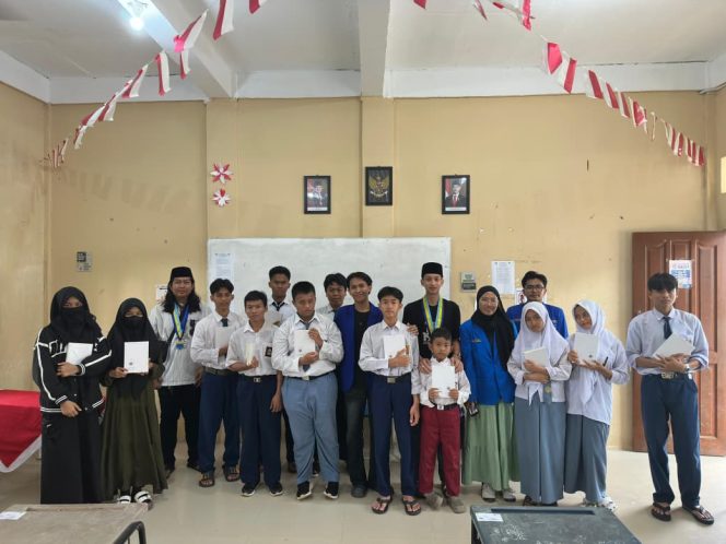 
					Sosialisasi pendidikan karakter dan Penyaluran Al-Qur’an ke pondok pesantren at- tamaddun