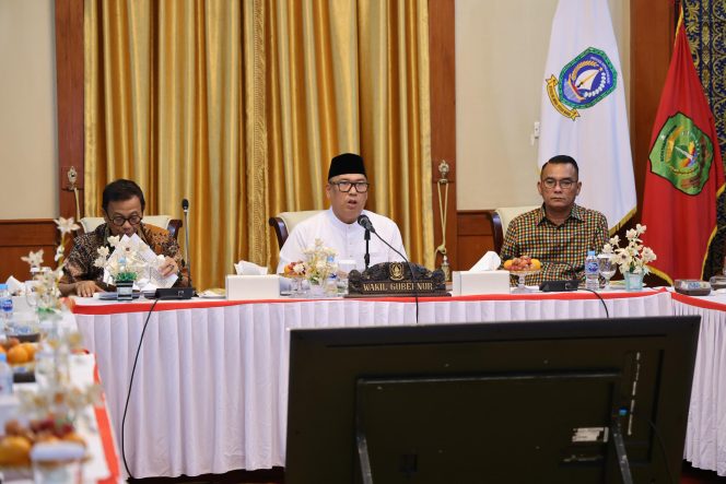 
					Wakil Gubernur Kepri, Nyanyang Haris Pratamura memimpin rapat finalisasi persiapan Musabaqah Tilawatil Quran (MTQ) XII Tingkat Provinsi Kepulauan Riau Tahun 2026 yang dipimpin Wakil Gubernur Kepri Nyanyang Haris Pratamura di Gedung Daerah, Tanjungpinang, Jumat (19/6/2026). 
