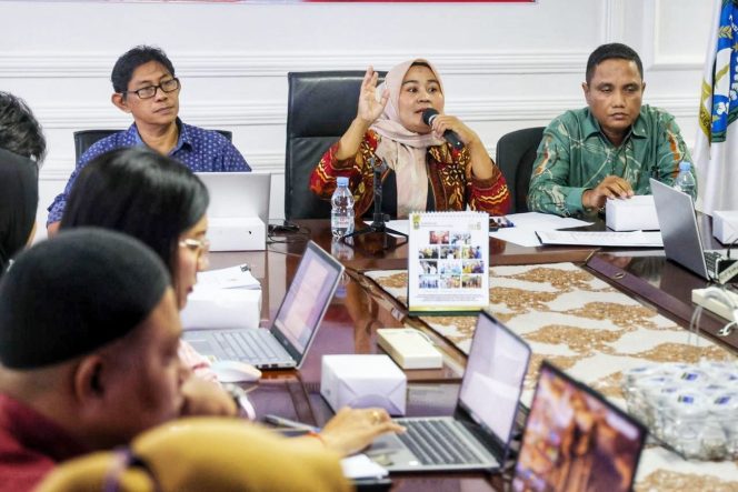 
					Diskominfo Kepri Gelar Pembekalan Pengisian SAQ untuk PPID Pelaksana, Persiapkan Monev 2026