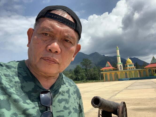 
					TAK ADA API TAKKAN ADA ASAP : SIKLUS TAHUNAN NEGERI LAUTAN ASAP