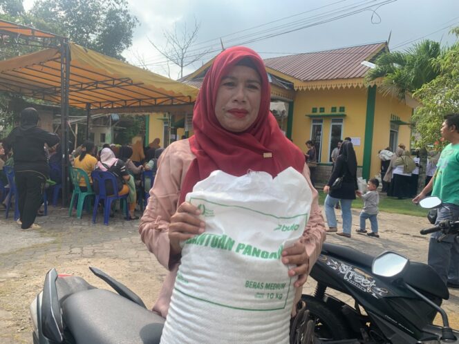 
					Bantuan Beras Pemerintah Bantu Warga Tanjungpinang Penuhi Kebutuhan Pangan