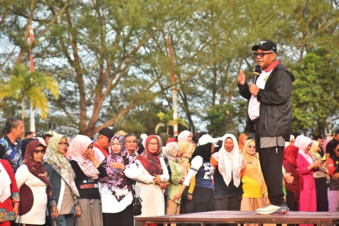 
					Senam Rutin Pemko, Wako Lis: Jaga Kebugaran ASN