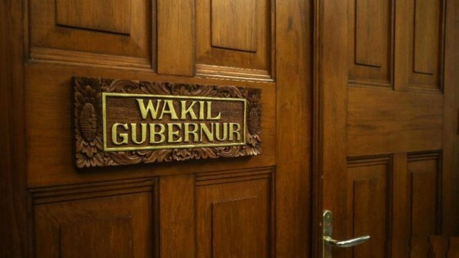 
					Polemik Isu Pribadi Wagub Banten, LBH Peradi Tekankan Pentingnya Public Trust