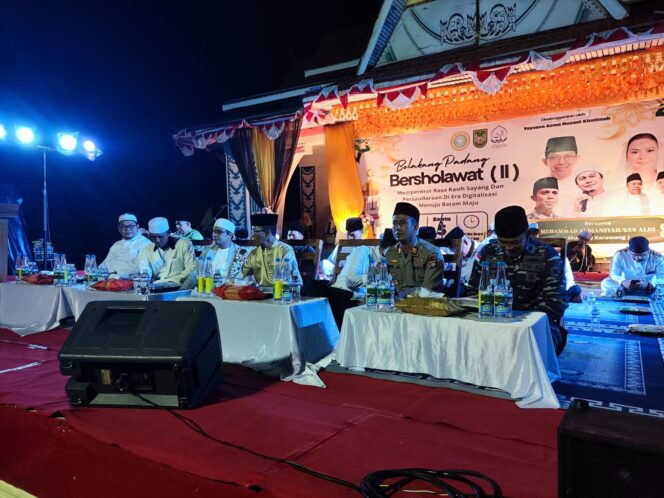 
					Belakang Padang Bersholawat Jilid II Berlangsung Meriah dan Aman