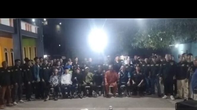 
					Pererat Silaturahmi, Panglima Sulung LMB Kepri Kota Batam Kunjungi HULUBALANG Kecamatan Batu Ampar